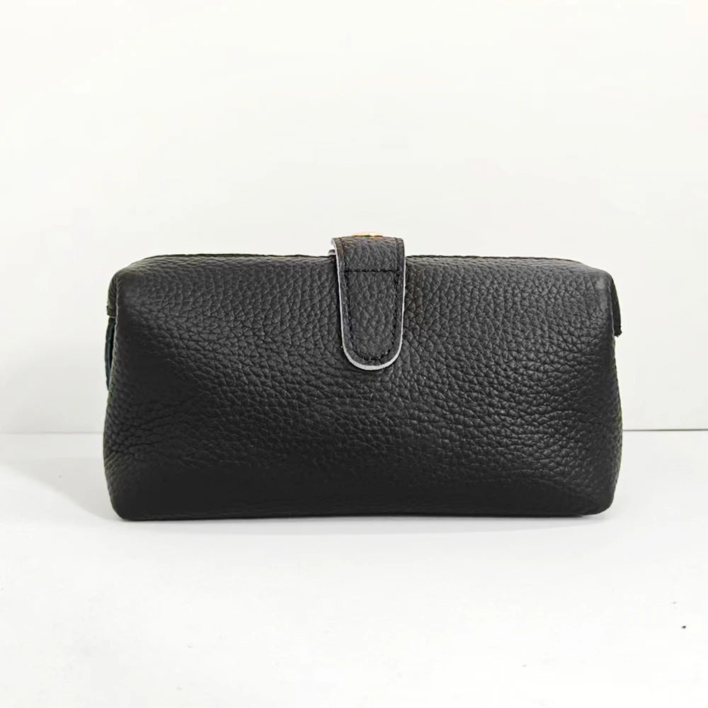 Genuine Leather Women Makeup Bag Fashion Custom Letters Travel Cosmetic Kits Pouch Personalize Logo Business Small Men Wash Bag