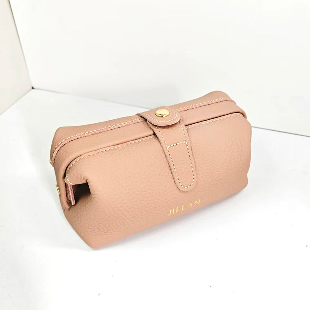 Genuine Leather Women Makeup Bag Fashion Custom Letters Travel Cosmetic Kits Pouch Personalize Logo Business Small Men Wash Bag