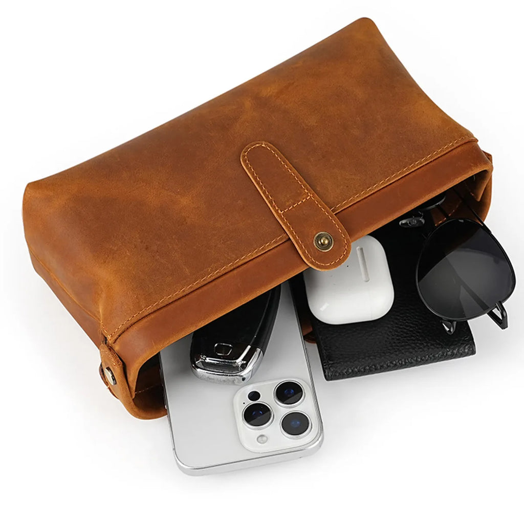 AIGUONIU Crazy Horse Leather Cosmetic Toiletry Bathroom Bag for Traveler Travel Lipstick Make up Bag Full Grain Leather Wash Bag