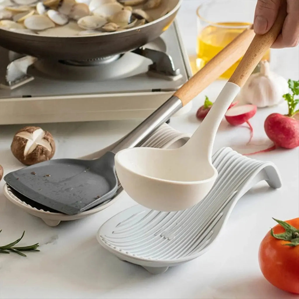 N14R Top 4 Pcs Silicone Insulated Spoon Holder Heat Resistant Placemat Spoon Holder Cutlery Shelving Kitchen Tools Placemat