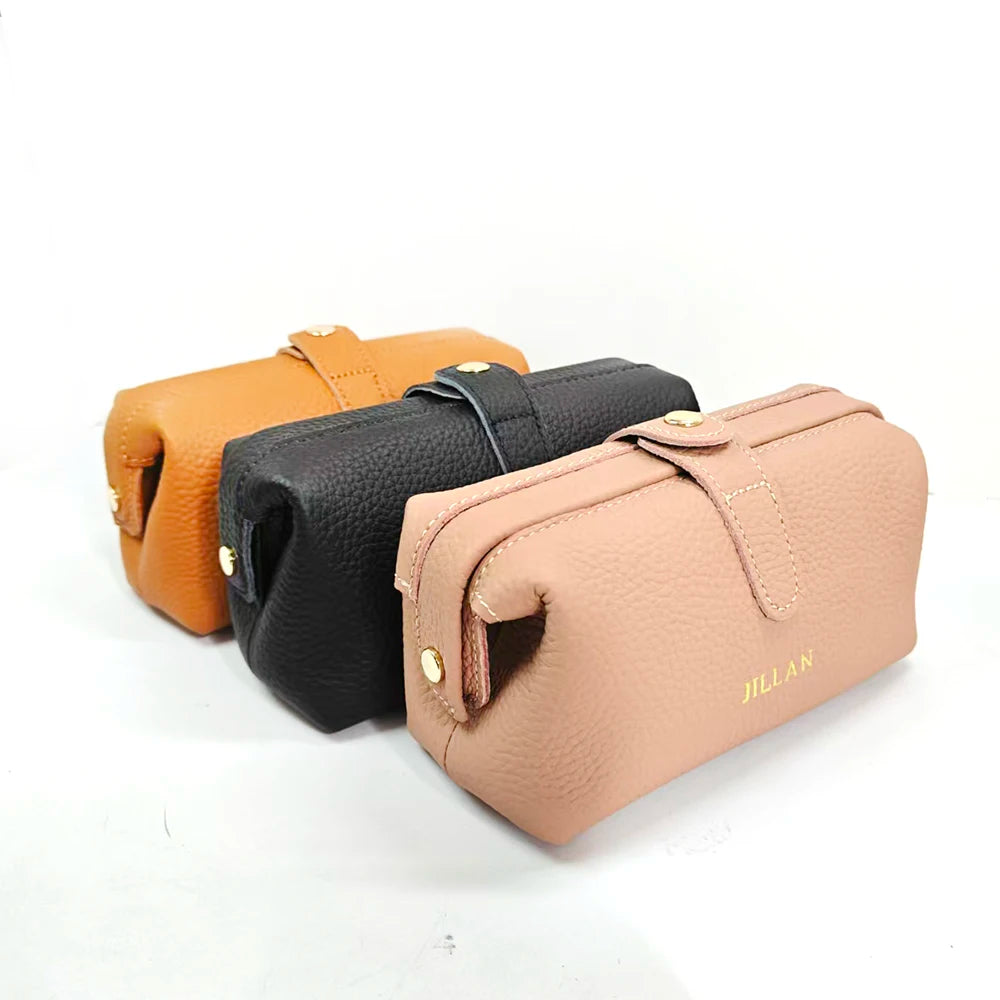 Genuine Leather Women Makeup Bag Fashion Custom Letters Travel Cosmetic Kits Pouch Personalize Logo Business Small Men Wash Bag