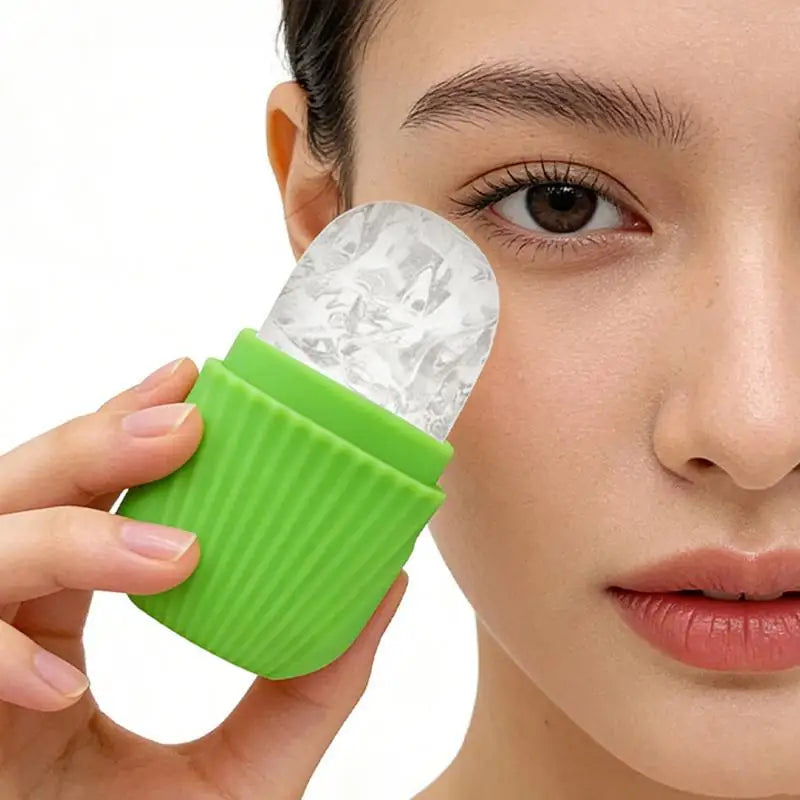 Silicone Face Ice Mould - Reusable Ice Roller for Face & Eyes
