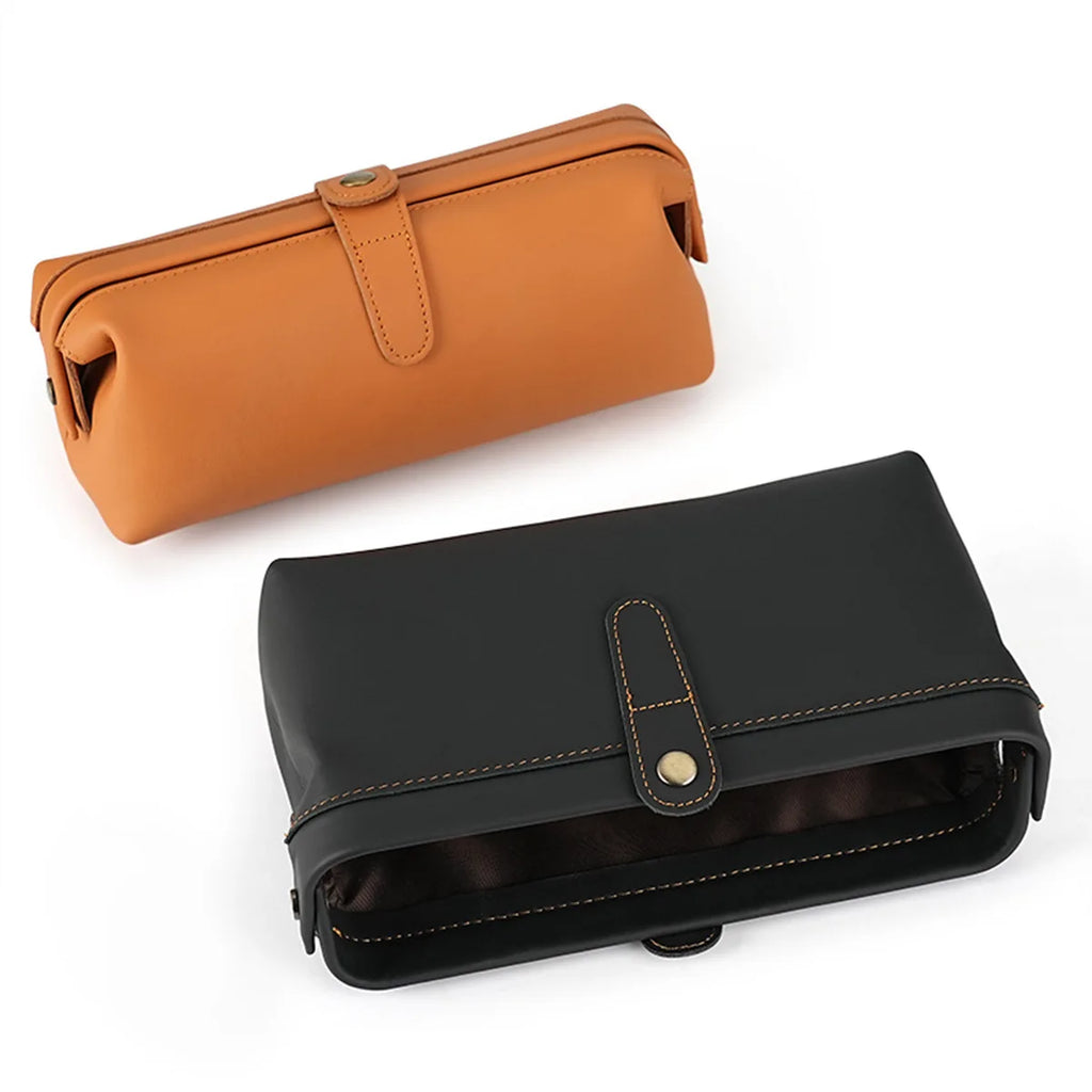 AIGUONIU Crazy Horse Leather Cosmetic Toiletry Bathroom Bag for Traveler Travel Lipstick Make up Bag Full Grain Leather Wash Bag