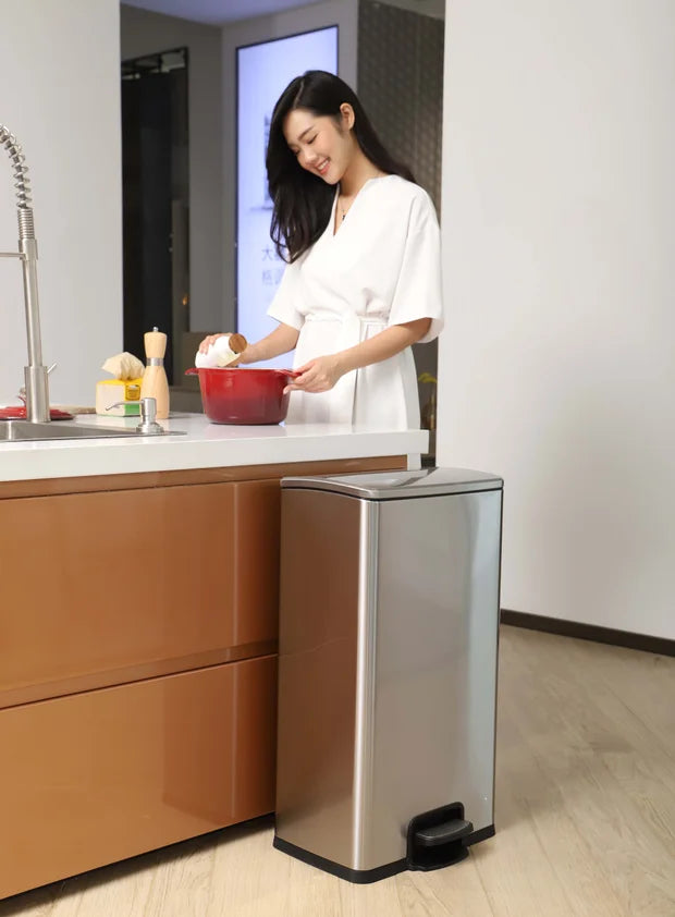 40L Stainless Steel Square Pedal Bin with Slow-Close Lid