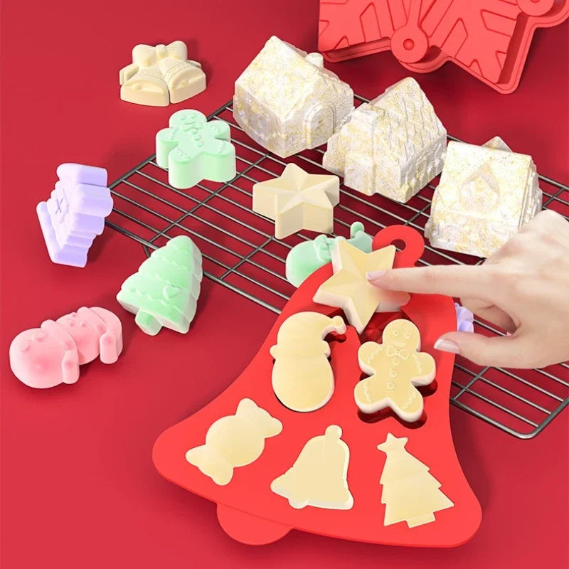 Christmas Silicone Mould - Festive Tray for Chocolate, Candy & Baking
