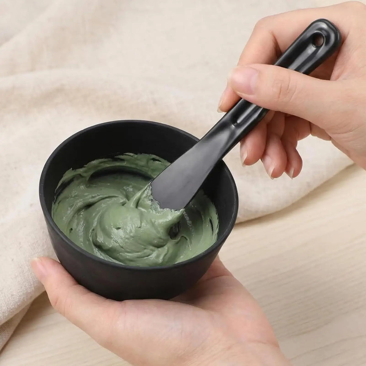 Silicone Facial Mask Mixing Bowl & Spatula Set