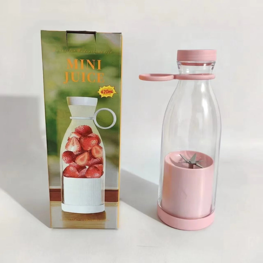 Portable Blender Juicer Cup, USB Rechargeable Mini Blender with Leak-Proof Lid
